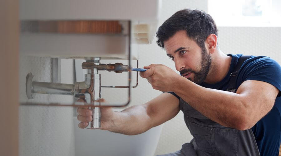 Professional water heater installation services in Lone Wolf, OK
